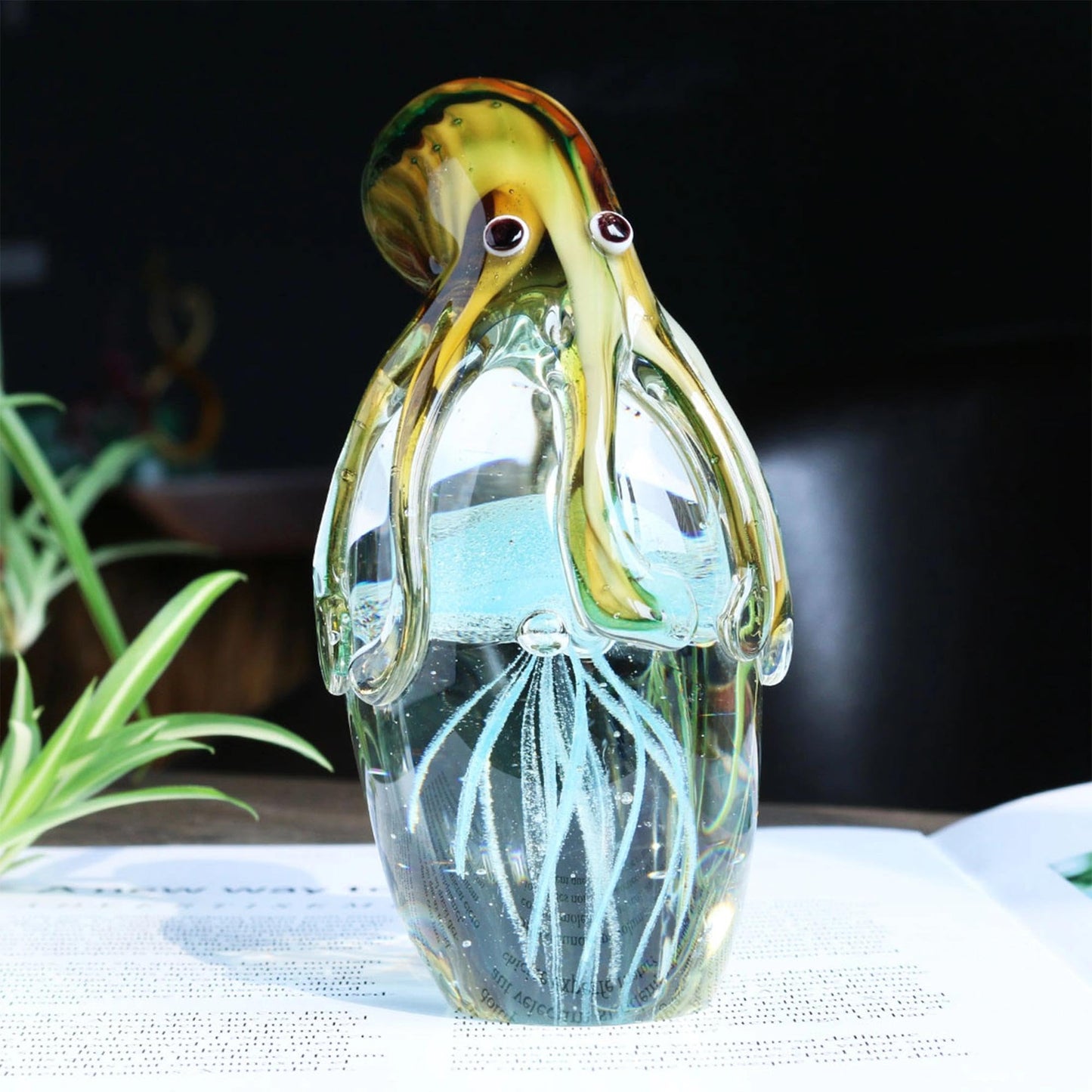 QFkris Glass Octopus Figurine for Home Decor, 5.5" Blown Glass Octopus Paperweight for Home Decoration Desk, Gift for Summer Mothers Day Thanksgiving Christmas Valentines Day