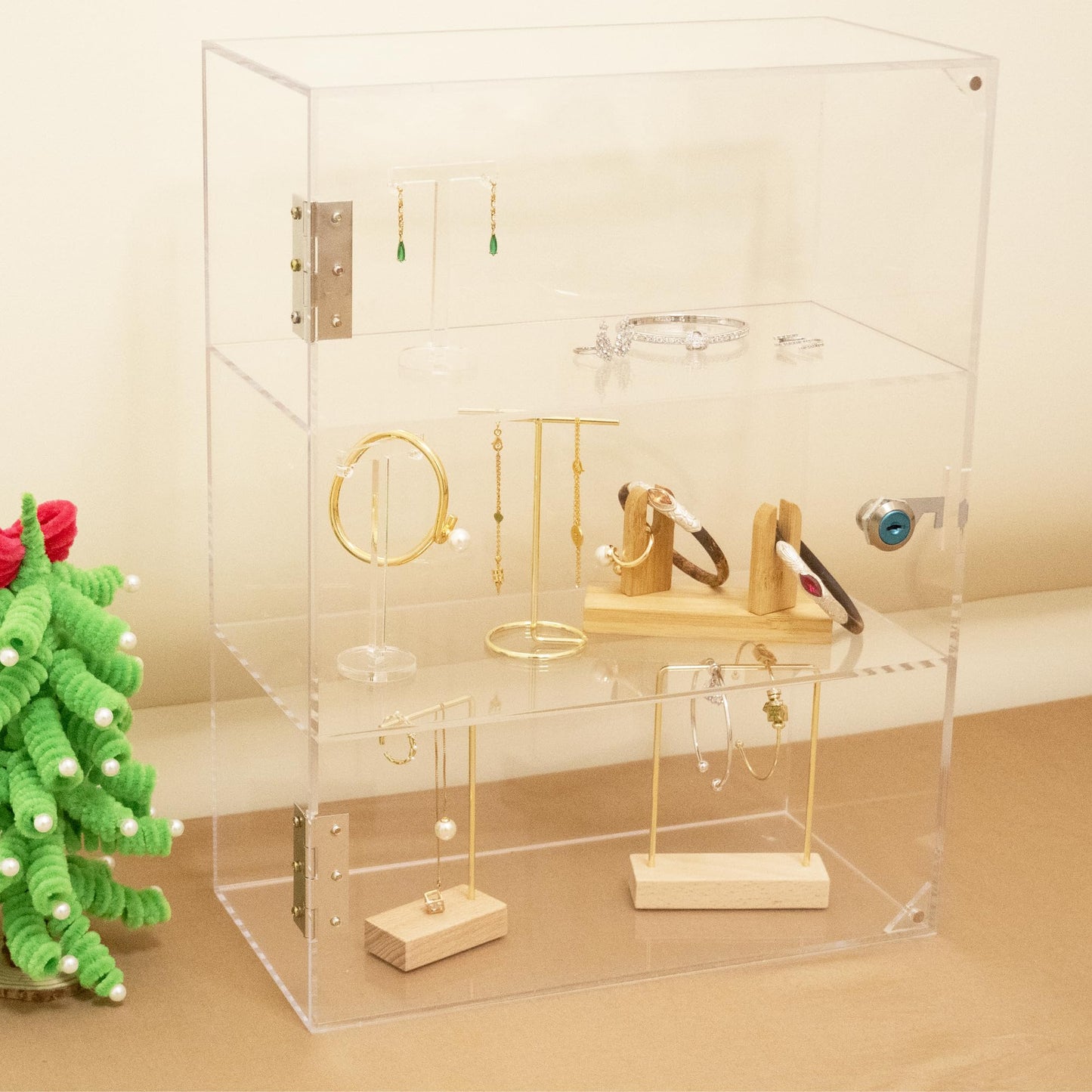 Tozcozus Acrylic Display Case with Lock Key, 3 Shelf Locking Countertop Display Case Cabinet Showcase with Shelves for Collectibles Office Retail Display Safe Storage 11.8x5.9x15.7 Inch