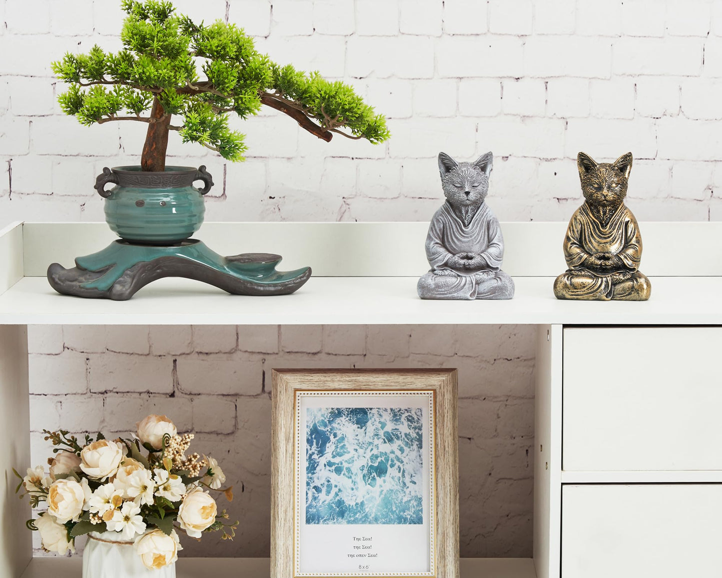 AMOIENSIS Cat Zen Buddha Statue Decor, 7 inch Antique Silver Resin Cat Statue Home Office Meditating Yoga Room Spiritual Decoration