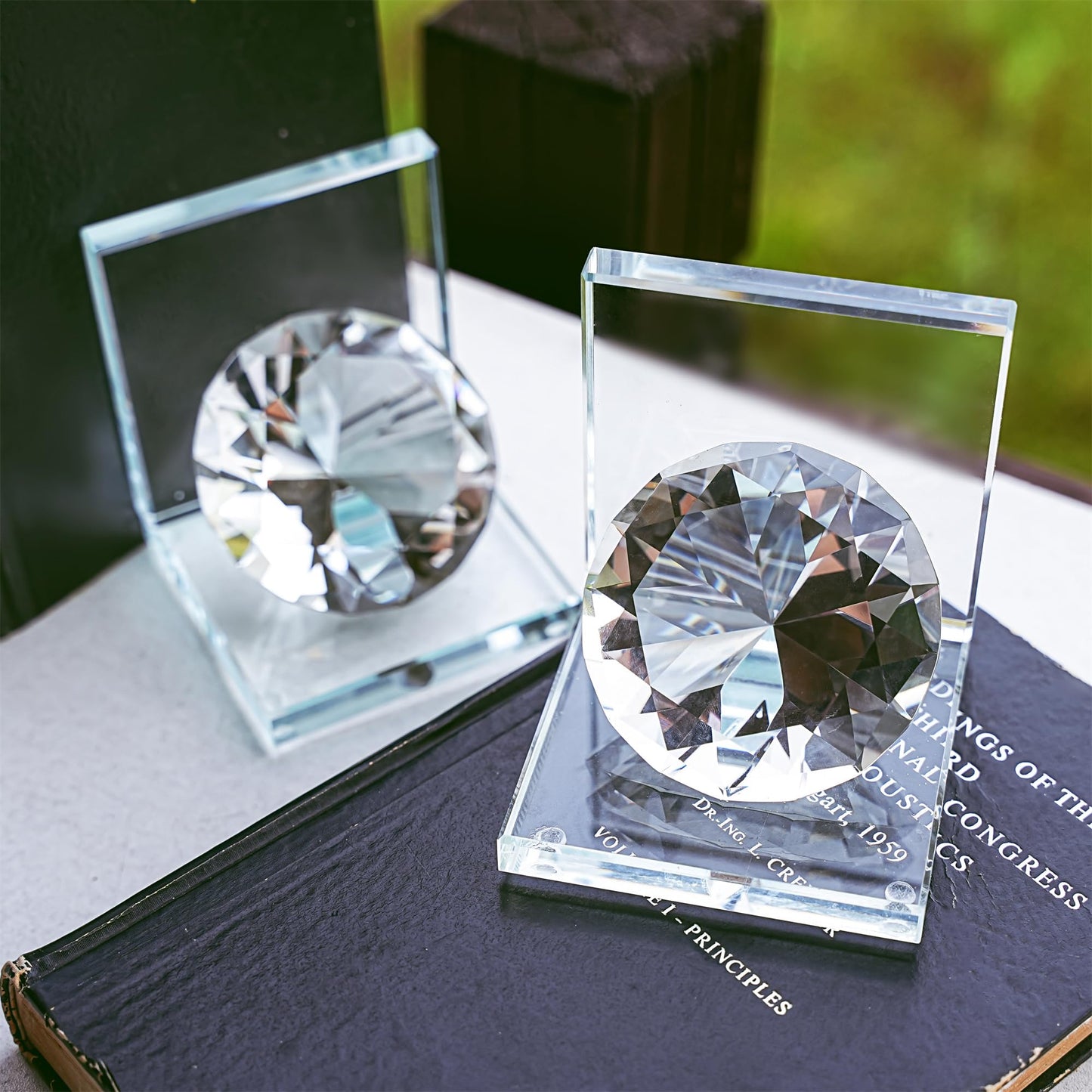 1 Pair Crystal Bookends with 80mm Clear Diamond, L Shaped Heavy Duty Book End for Shelves Non Skid Bookends Book Stopper, 4inch