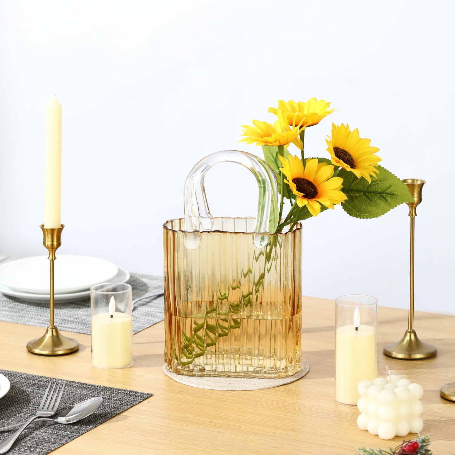 PORPAN Purse Vase, Glass Bag Vase, Glass Purse Vase for Flowers, Amber Glass Vase, 11.2 Inch Large Glass Flower Vases, Ribbed Vases for Wedding, Living Room, Bedroom, Table, Office