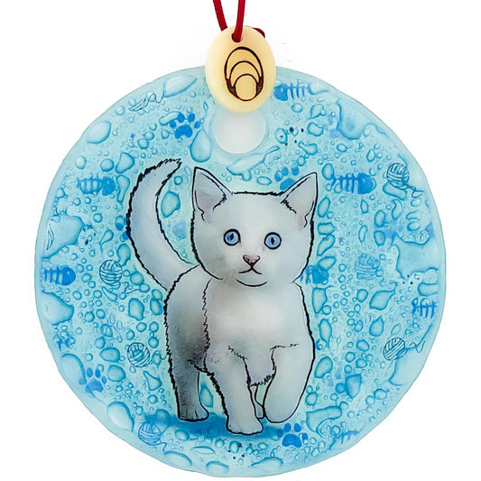 Bolla Glass Art - White Kitten Ornament - Handmade Fused Glass, 2.5-Inch Hanging Decoration for Windows, Christmas Tree, Car Charm, Memorial Gift, Eco-Friendly with Tagua Bead Suncatcher