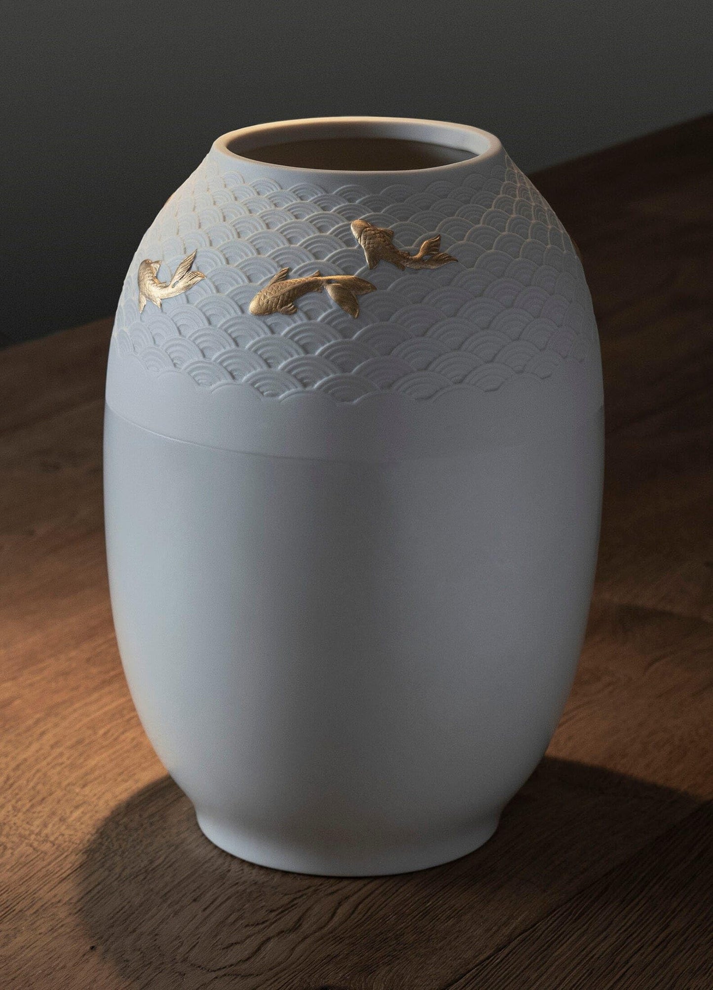 LLADRÓ Koi Vase. Golden Luster. Porcelain Vase.