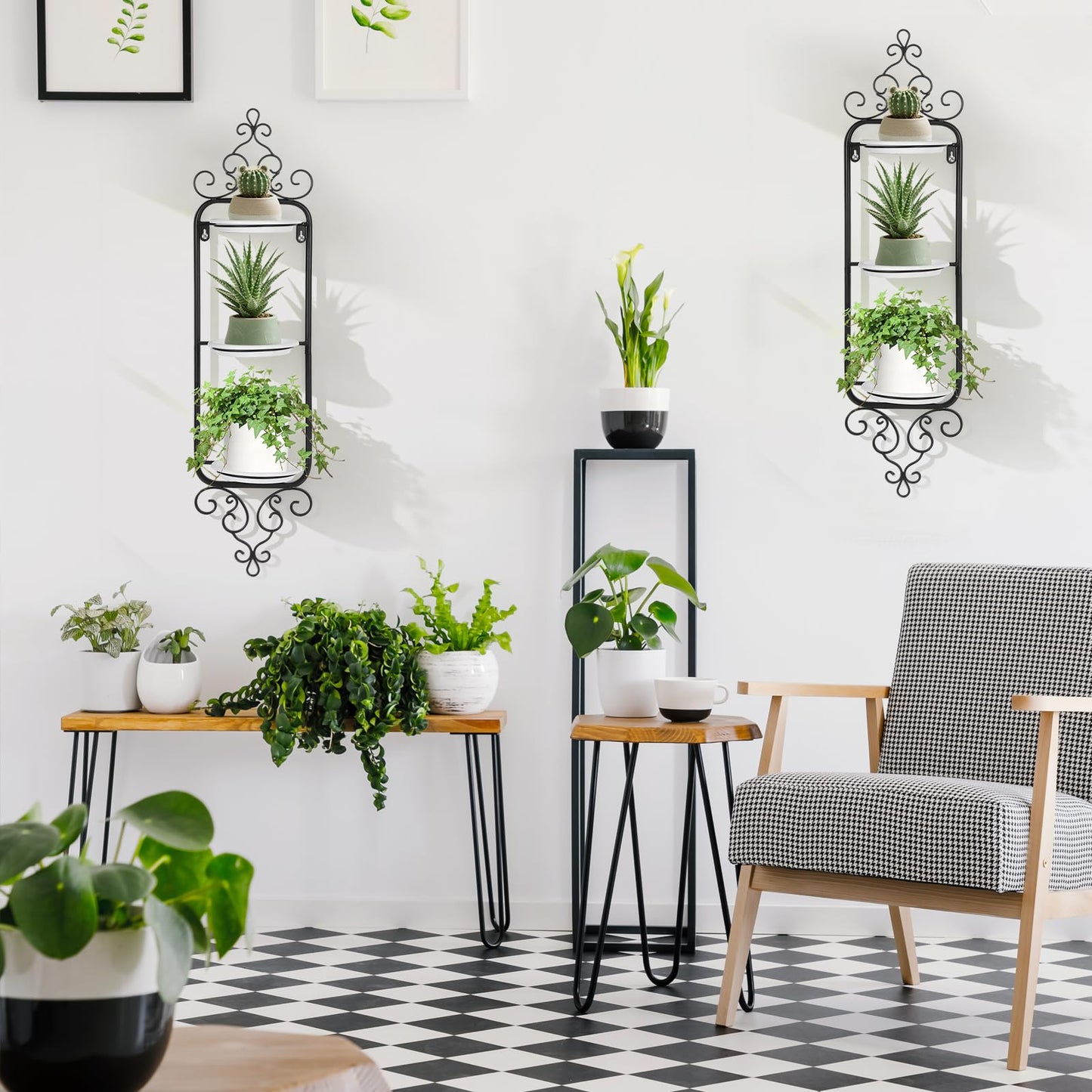AQQHSAIN 2 Pcs Wall Plant Holder Wall Mounted Hanging Planter Vase for Indoor Outdoor Plants Window Plant Shelves Metal Hanging Planters for Indoor Plants and Flowers