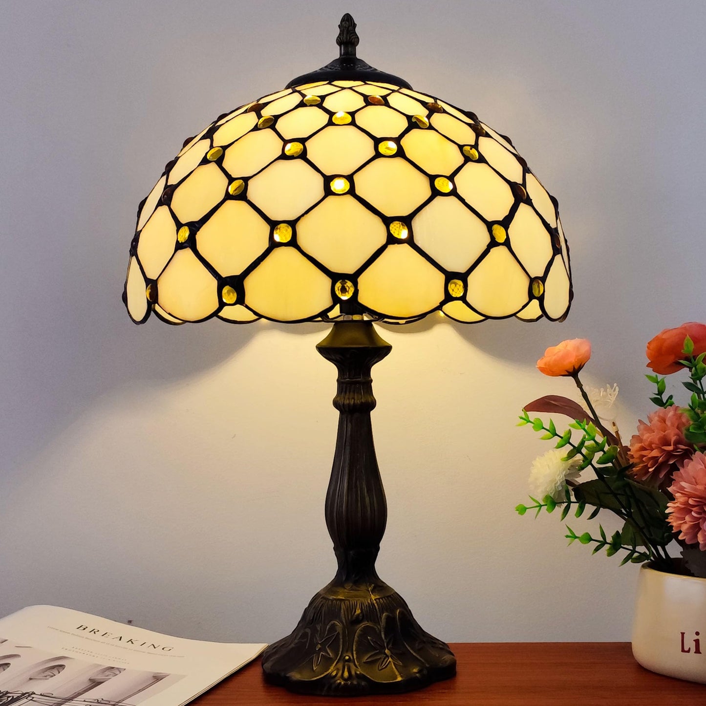 XPHMXP Tiffany Lamp Stained Glass Table Lamp - Antique Bedside Desk Reading Light With 3-Way Color LED - Living Room Nightstand 12X12X19 Inches - Home Office Desk Lamp - Cream White Pearls Style