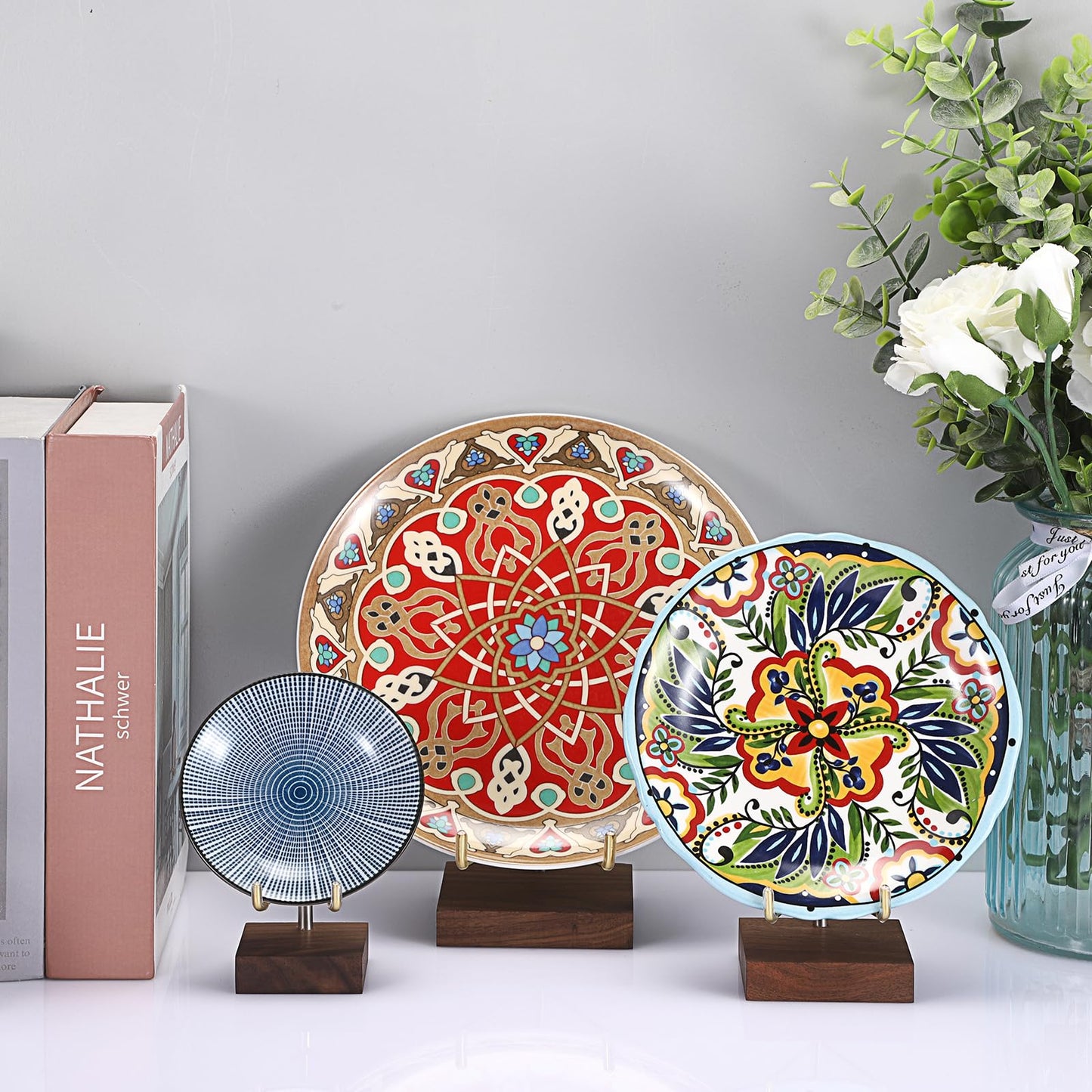 Hipiwe 2Pcs Adjustable Metal Arms Display Stand with Wooden Base Rock Display Stand Easel Decorative Plates Display Easel Holder for Gemstones Fossils Minerals Agate Plates Collectibles, 3.1"x3.1"
