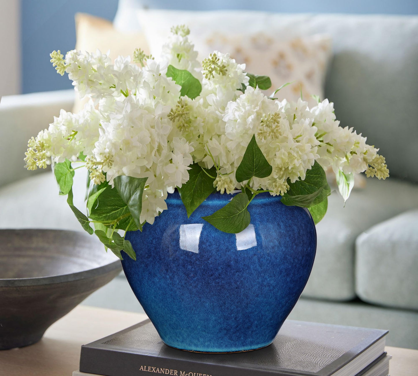 Hollyone Blue Vase Porcelain Ceramic Vase 7inch Flower Vases Classic Decorative Floral Vases for Bedroom Living Room Console Table Accent Shelf Tabletop Home Decor