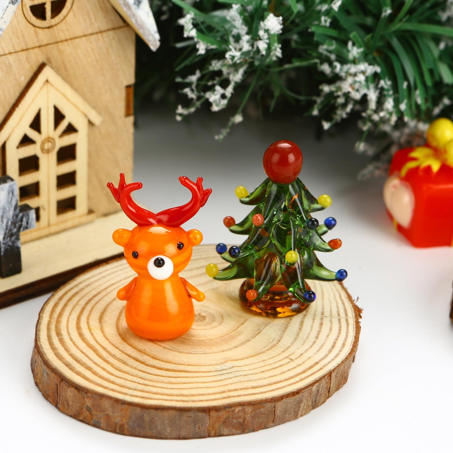 JFTOSALE 4PCS Mini Blown Glass Christmas Figurines Collectible Handmade Art Glass Christmas Figurines for Festival Decoration Xmas Gifts