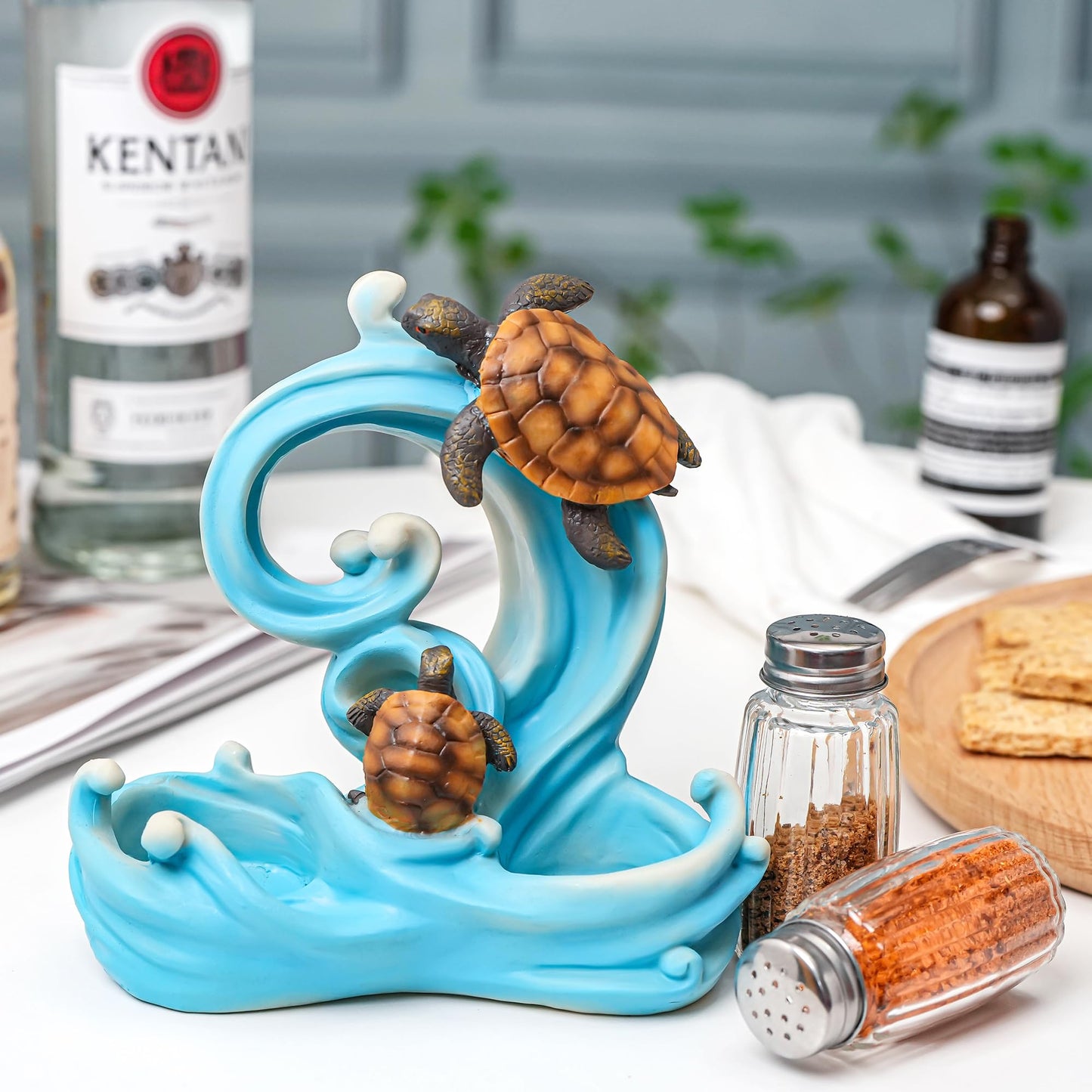 Farmhouse Kitchen DéCor Salt And Pepper Shakers Set - Salt And Pepper Dispenser with Resin Ocean Sea Turtle Figurine And Statues Holder - Elegant Glass Spice Jars