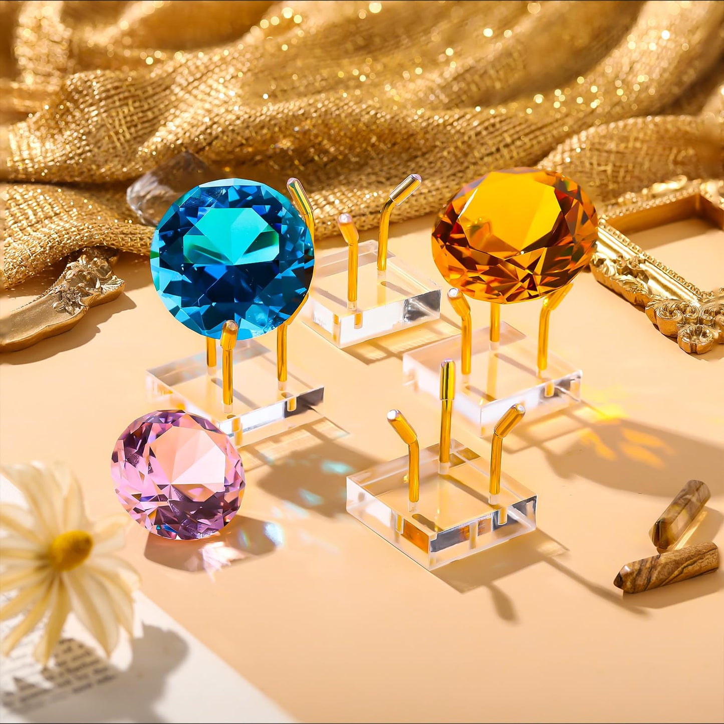 Weysat 4 Pack Clear Acrylic Display Stand, Metal 3 Peg Rock Display Easel Stands for Fossil Coral Crystal Geodes Rock Mineral Agate Small Collectibles Acrylic Holder(1.6”x1.6”x1.6”,Gold)