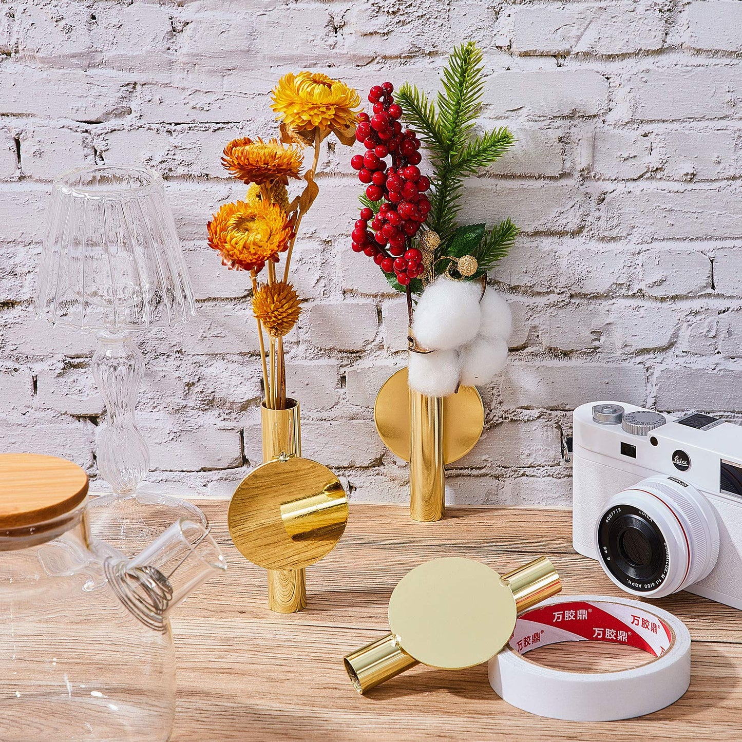 Jetec 3 Pcs Gold Metal Wall Vases Metal Hanging Plant Holder Wall Mounted Flower Vases Planter for Flowers Boho Hanging Tube for Display Home Decoration Art Decor