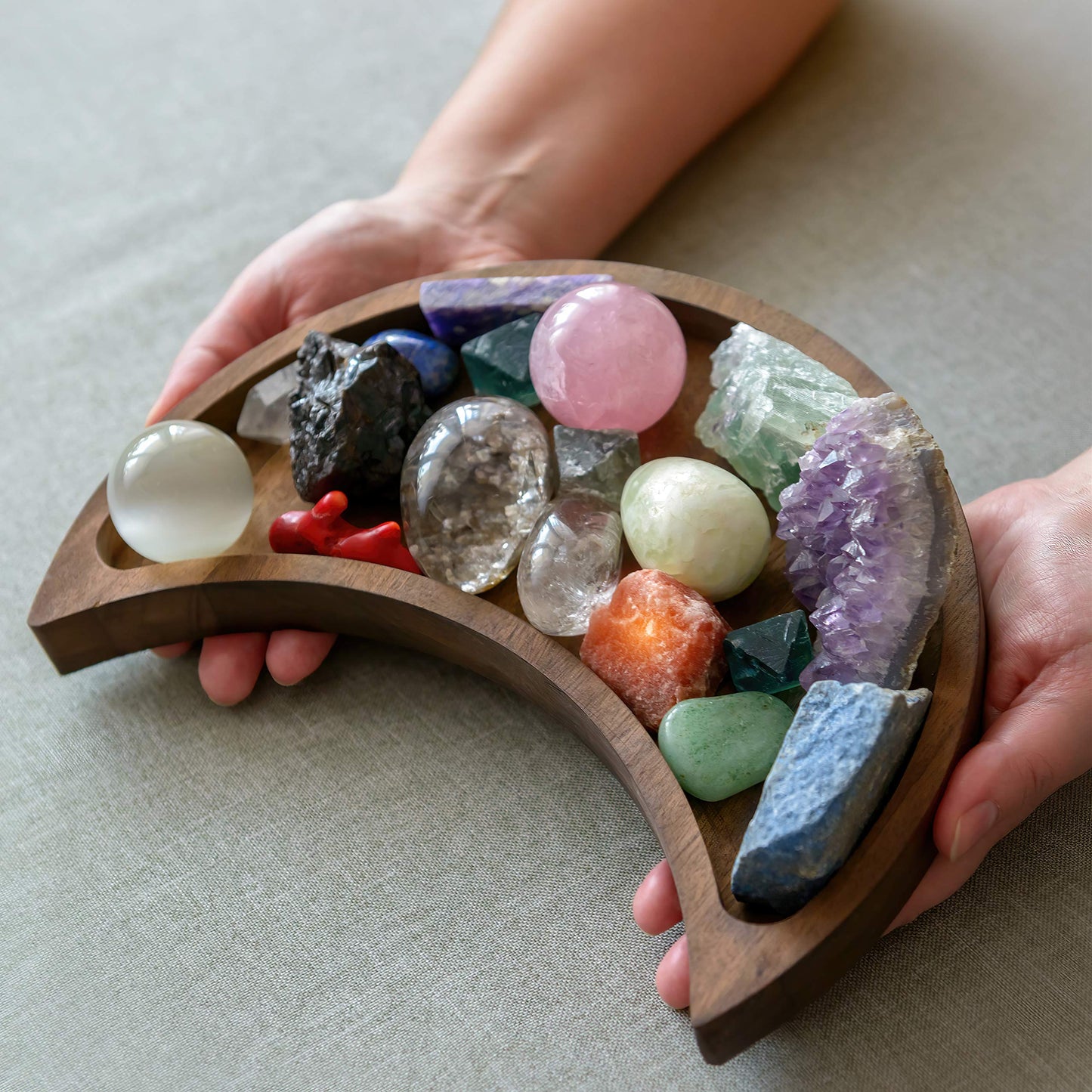 Curawood Crescent Moon Tray - Showcase Your Gems, Healing Stones & Treasures - 10x5 Wooden Crystal Display Tray, Crystal Holder for Stones Display Shelf, Gemstone Rock Holder Charging Bowl, Walnut, L