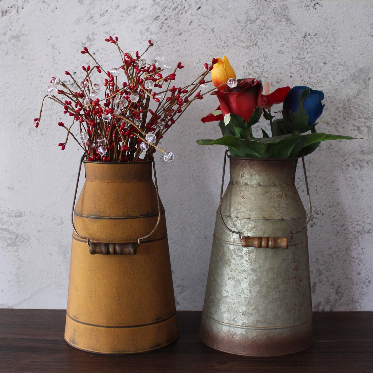 CVHOMEDECO. 10 Inch Galvanized Metal Milk Can with Wooden Handle, Old Rustic Farmhouse Pitcher Jug Vase for Home and Garden Décor. Grey