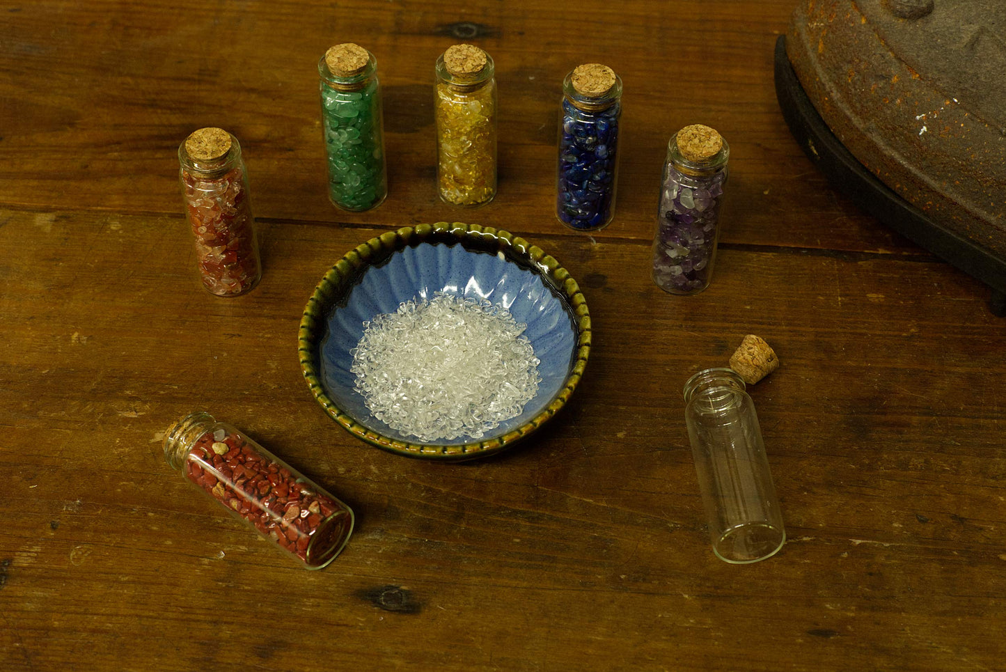 Cherry Tree Collection Crystals and Healing Stones Chakra Set - Mini Glass Bottles with Gemstone Chips - 7 Chakra Stones - Real Rocks and Crystals