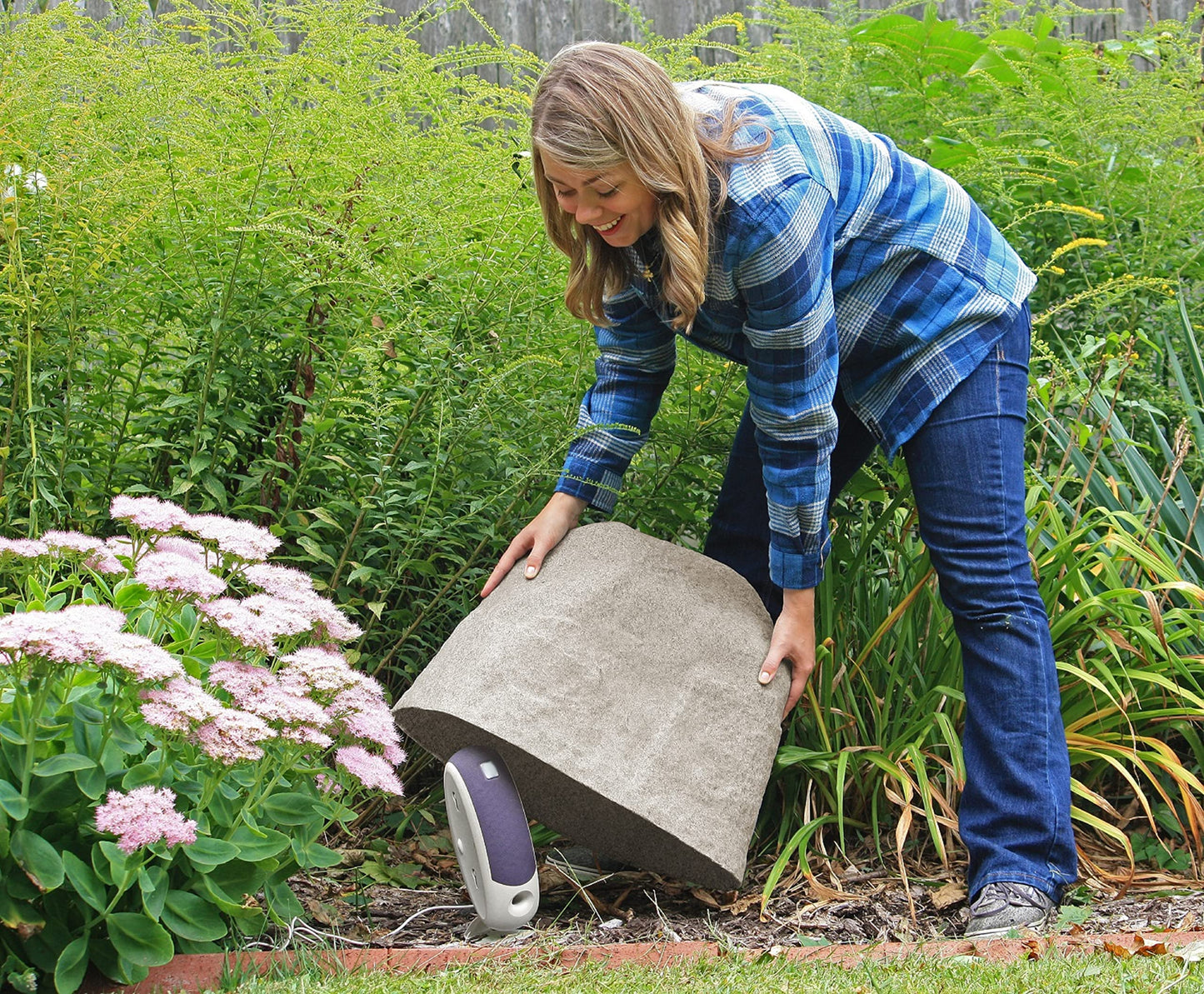 Emsco Group 2182 Medium – Lightweight Landscape Rock-Resin, Sandstone